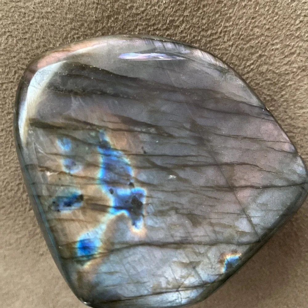 FLASHY LAB. 2” X 2” X 1.25 base. Gorgeous - Picture 8 of 17